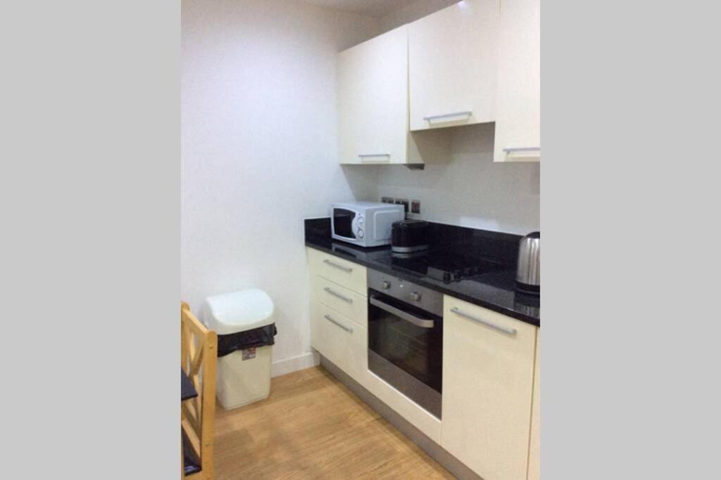 Max'Em Lexington Luxury Apartment Σλόουθ Εξωτερικό φωτογραφία
